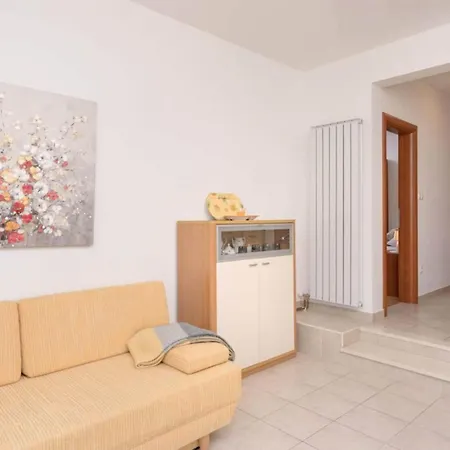 One Bedroom With Balcony 3 Apartament