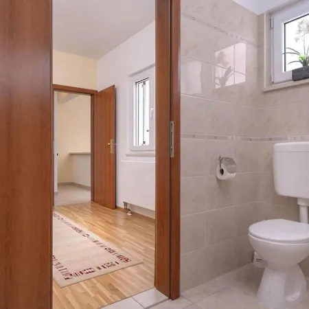 Apartman One Bedroom With Balcony 3 Vrboska
